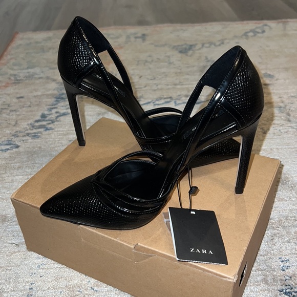 Black ZARA BASIC COLLECTION Heels - Picture 5 of 12